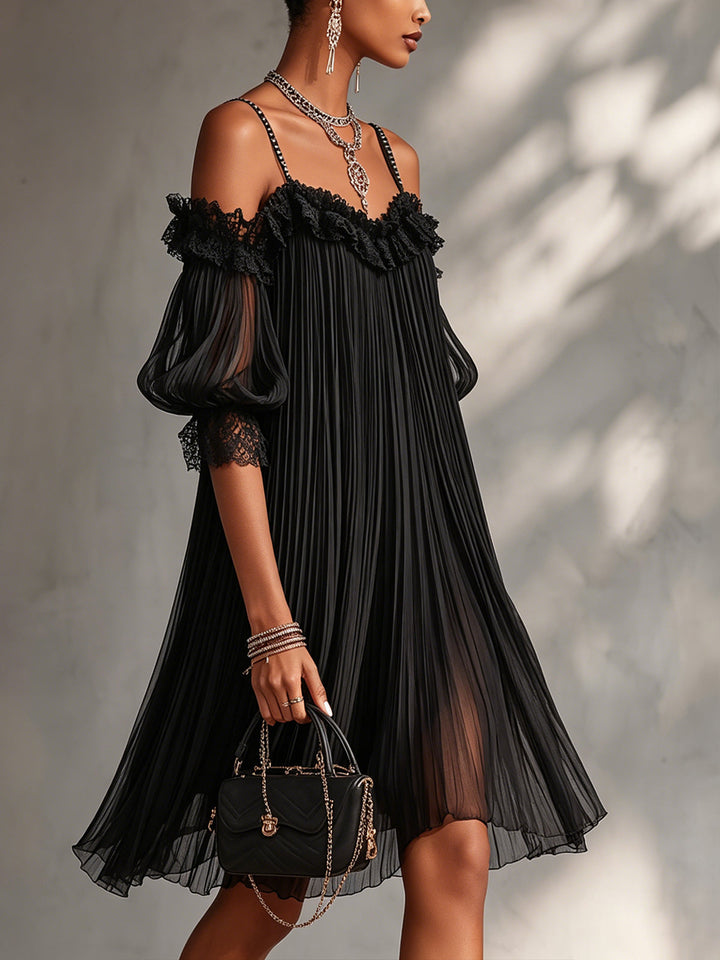 Margaret™ | Mini-Robe Noire en Mousseline et Dentelle