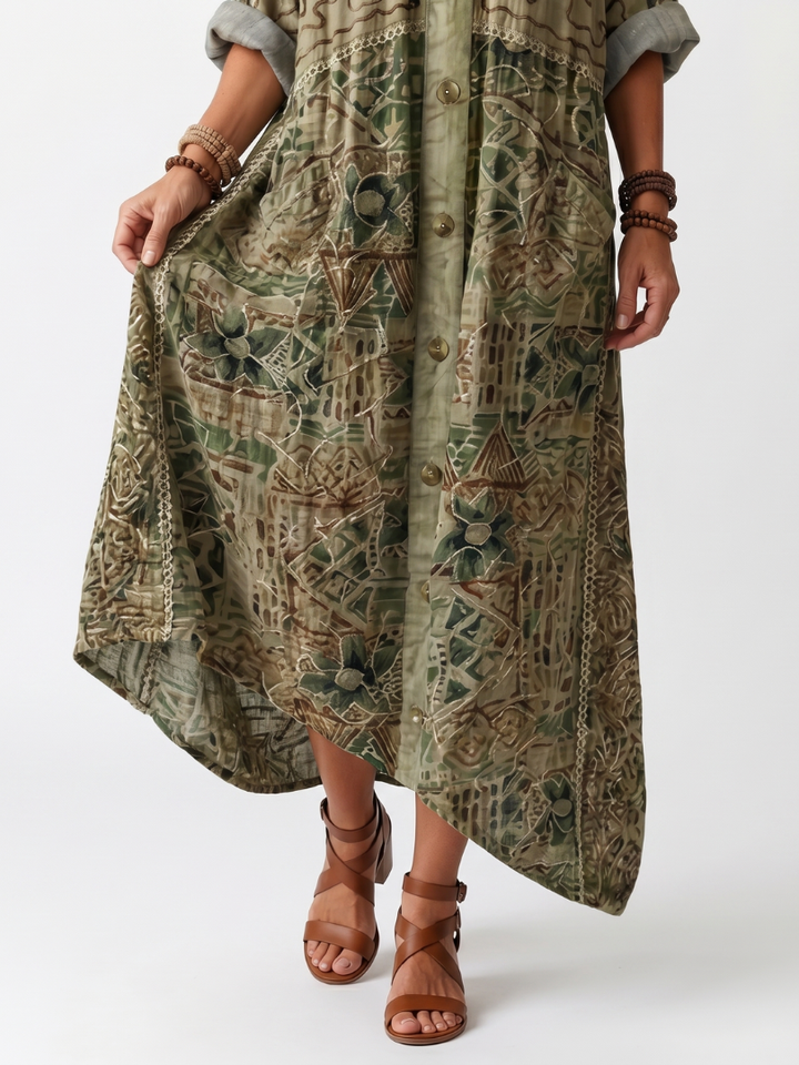 Aleta | Robe midi oversized à poches brodées et bouton sur le devant