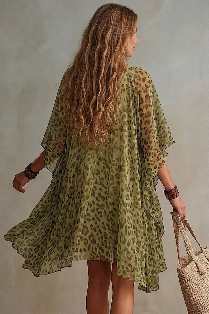 Adriana™ | Robe en Chiffon Léopard à Col V