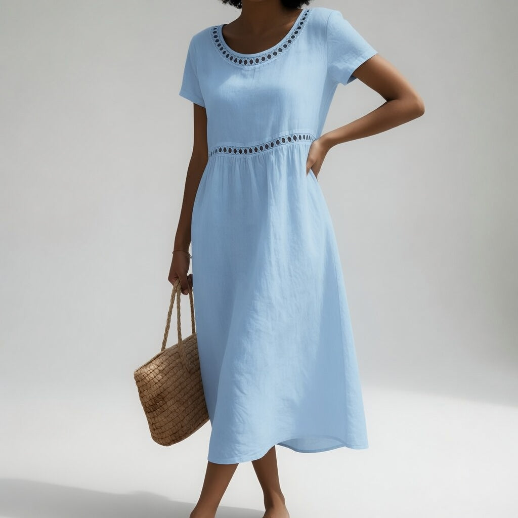 ROBE BRODÉE POUR FEMME