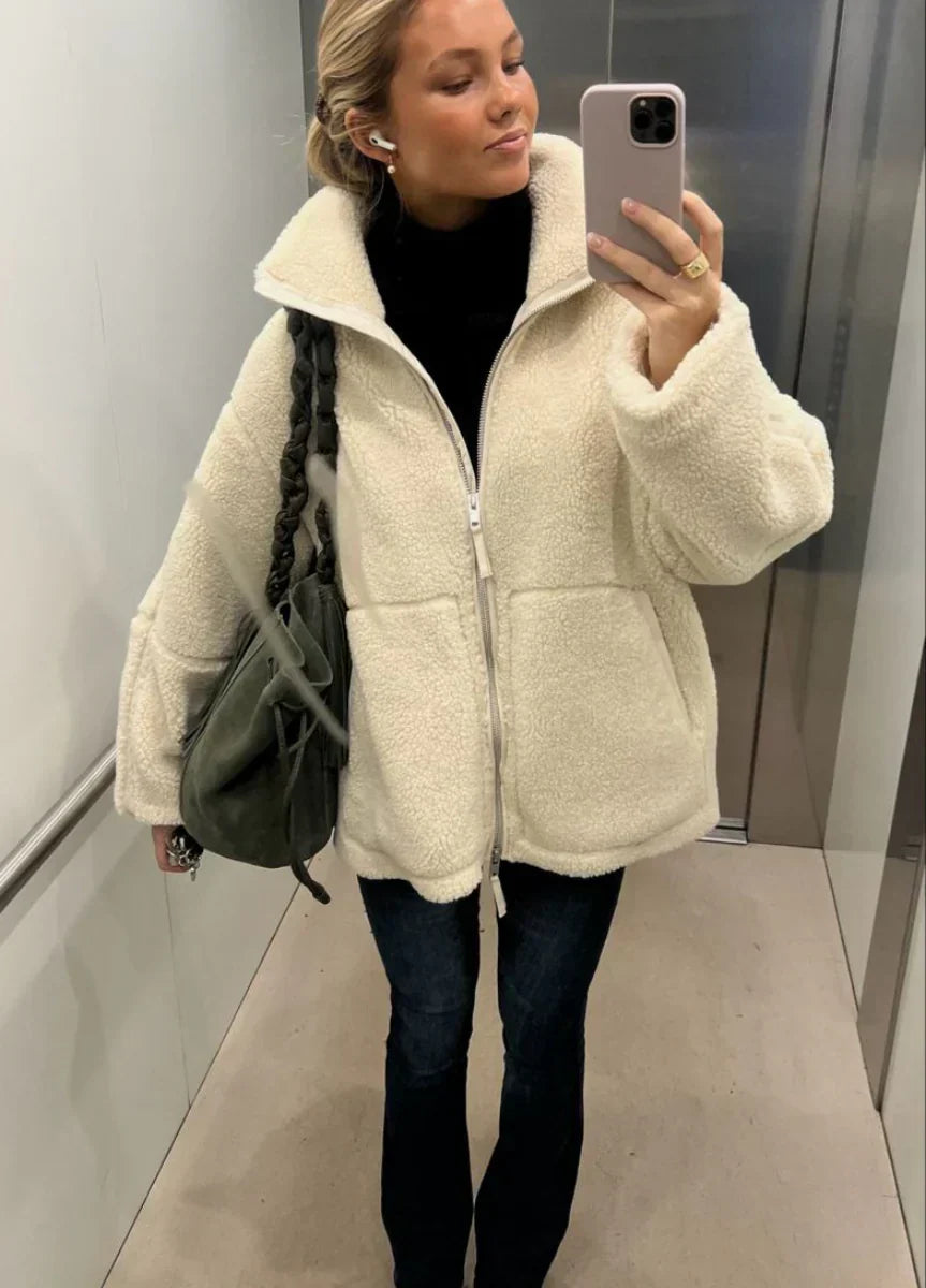 KAJA | Manteau en Teddy Doux