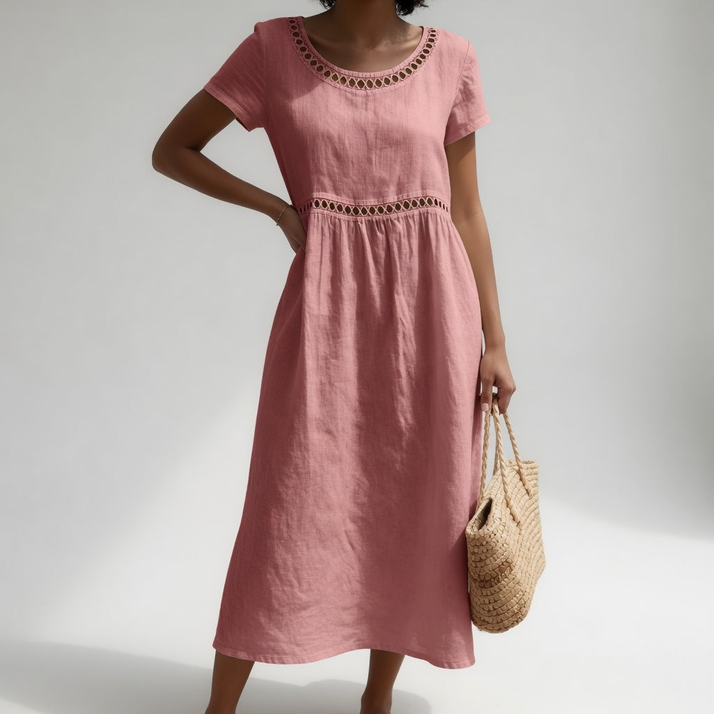 ROBE BRODÉE POUR FEMME