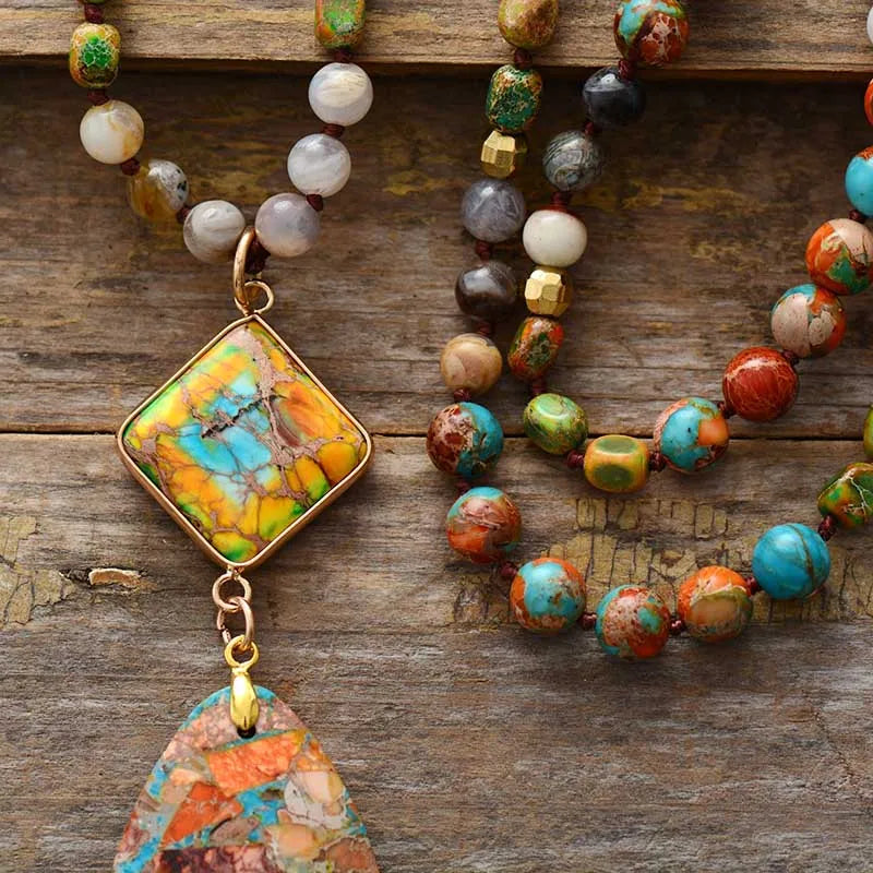 Superbe nouveau collier pendentif géométrique en pierres naturelles anciennes pour femmes, chaîne de chapelet élégante, bijoux cadeaux en gros