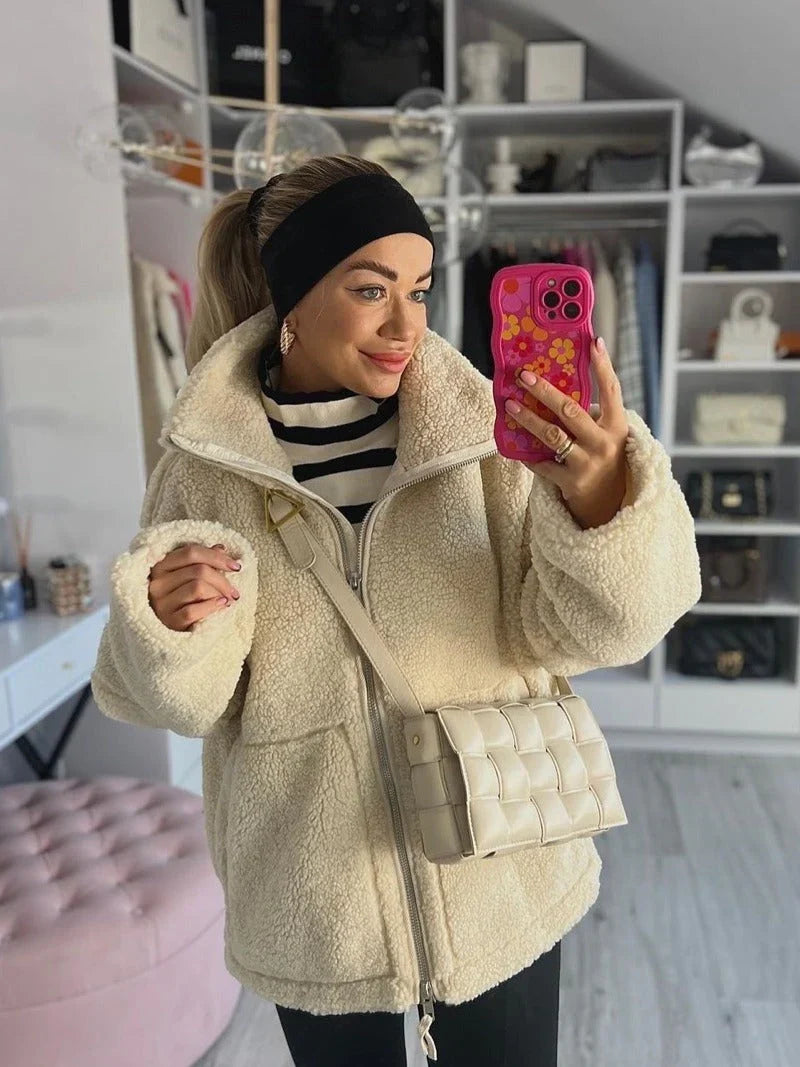 KAJA | Manteau en Teddy Doux