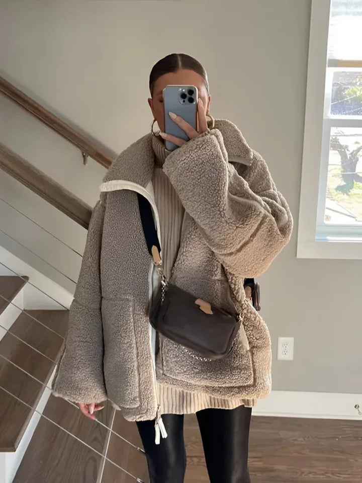 KAJA | Manteau en Teddy Doux