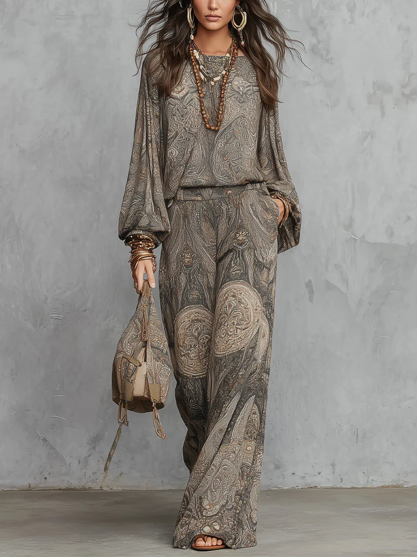 Ensemble gris à motif paisley avec manches bouffantes