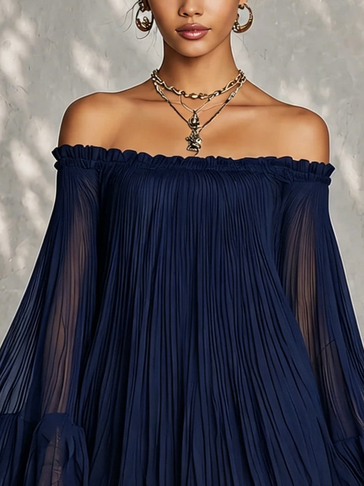 Flavia | Mini robe bleu nuit plissée avec décolleté off-shoulder