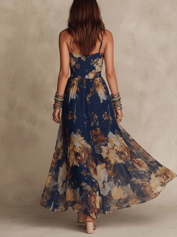 Robe maxi en chiffon imprimé floral bleu marine à bretelles spaghetti