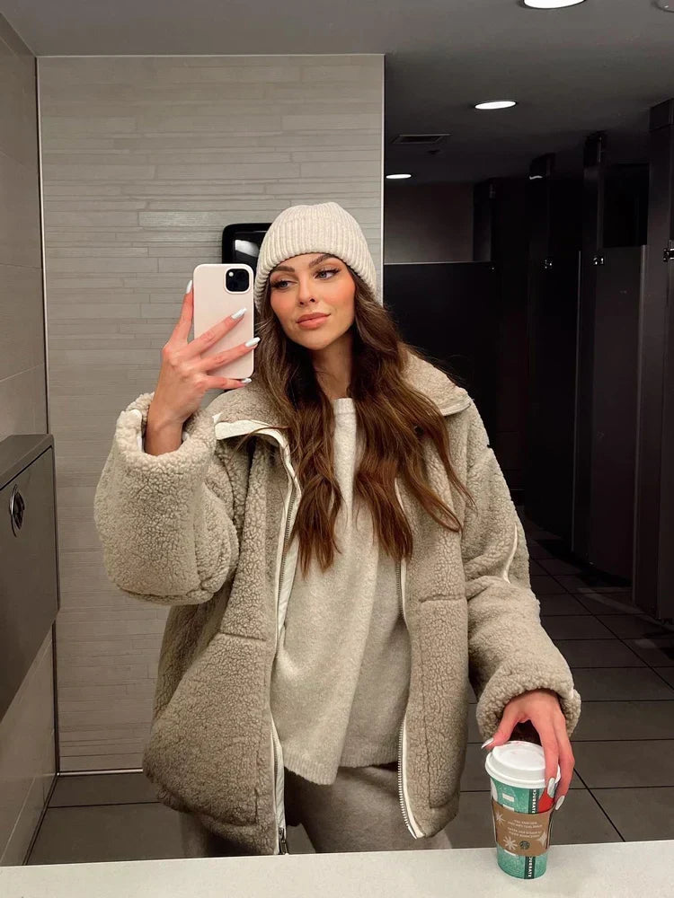 KAJA | Manteau en Teddy Doux