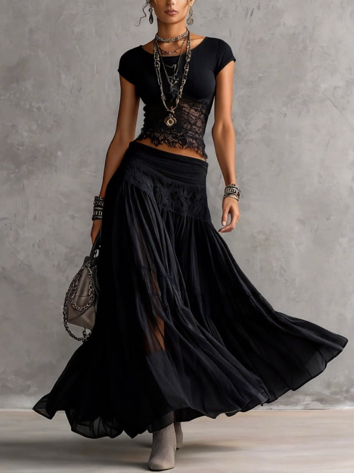 Cordelia | Ensemble Top à Panneaux en Dentelle & Jupe Maxi Plissée