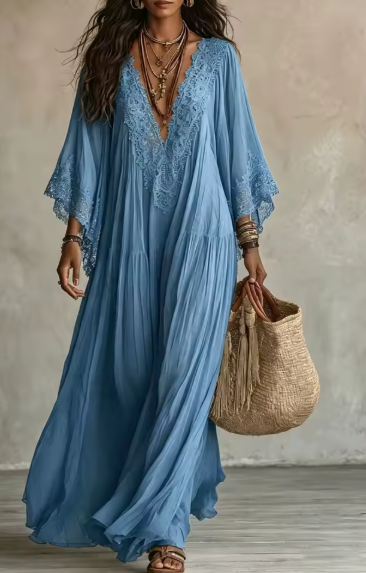 Ambra | Maxi robe noire décolletée en V avec manches chauve-souris